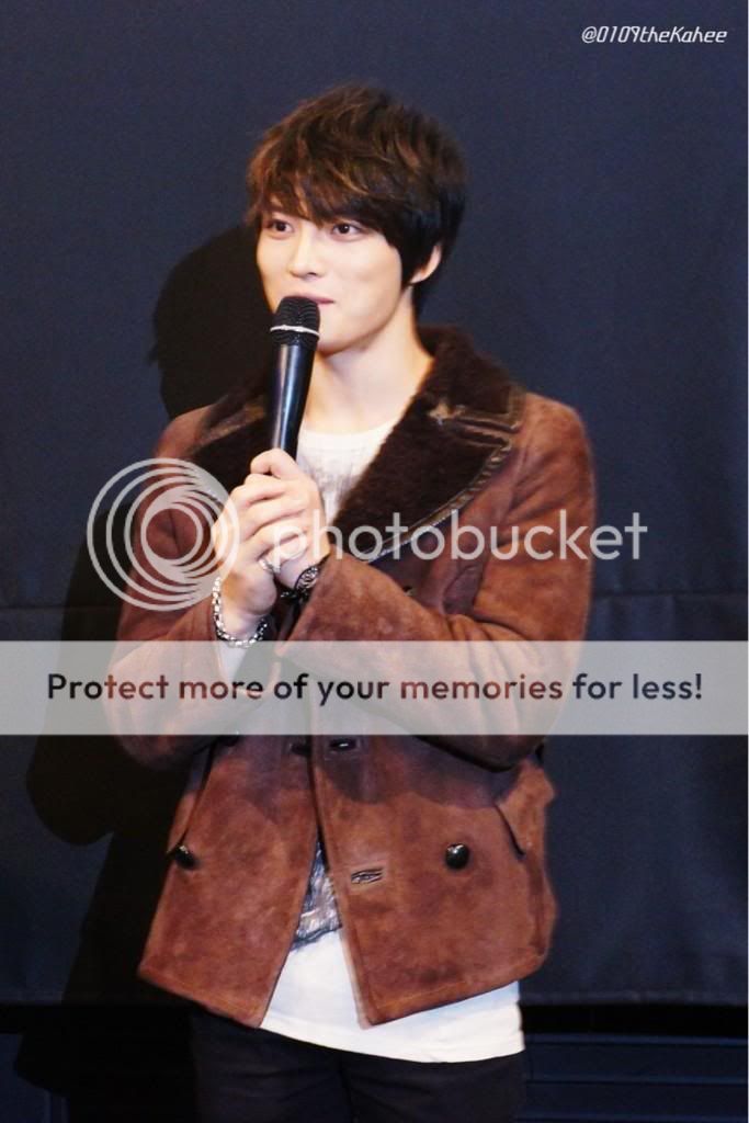 [23.11.12][Pics] Jaejoong - “Code Name Jackal” Stage Greeting (Day 4)  A8zfaoqcaaamk_g