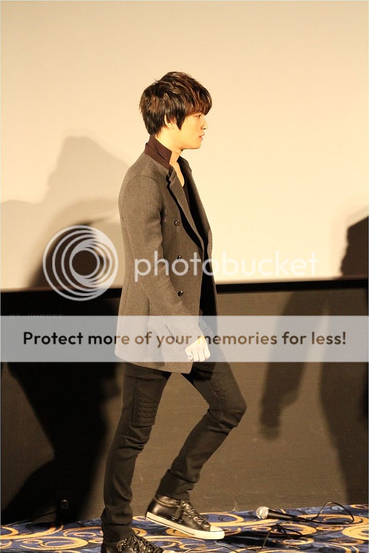 [25.11.12][Pics] Jaejoong - “Code Name Jackal” Stage Greeting (Day 6)   Jr1-3