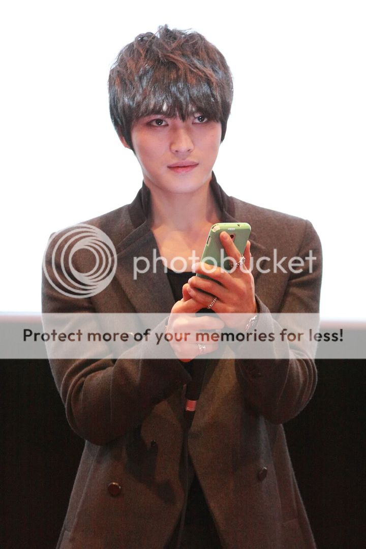 [25.11.12][Pics] Jaejoong - “Code Name Jackal” Stage Greeting (Day 6)   S22