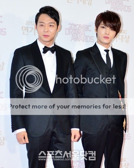 [30.12.12][Pics] JaeChun - MBC Drama Awards  121230_50e01e5f78f89_zps80b838e9