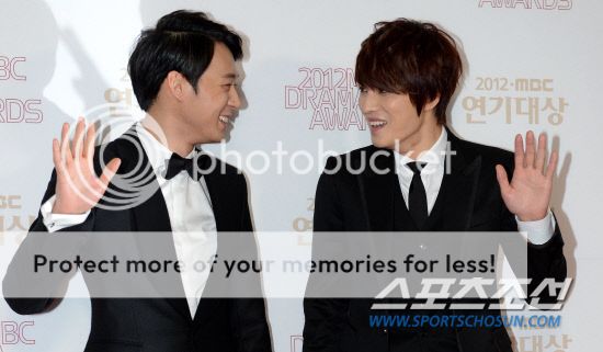 [30.12.12][Pics] JaeChun - MBC Drama Awards  2012123001001831200154301_zps154be150