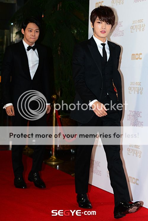 [30.12.12][Pics] JaeChun - MBC Drama Awards  20121230021981_0_zps4e894458