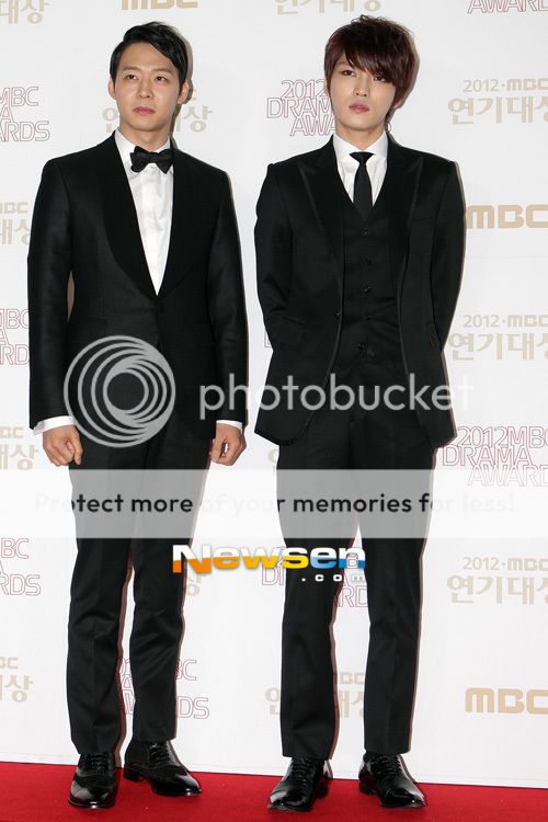 [30.12.12][Pics] JaeChun - MBC Drama Awards  201212301956412810_1_zps58437ba2