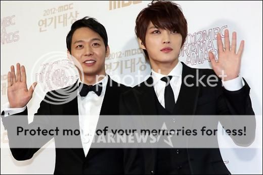 [30.12.12][Pics] JaeChun - MBC Drama Awards  2012123022050406543_1_zpsa038272e