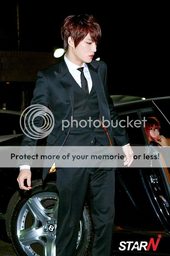 [30.12.12][Pics] Jaejoong - MBC Drama Awards  20121230222338_50e0405a8283d_1_zpse183243f