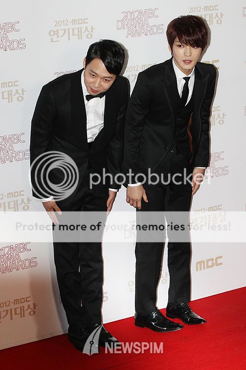 [30.12.12][Pics] JaeChun - MBC Drama Awards  20121231000036_0_zps6a184af5