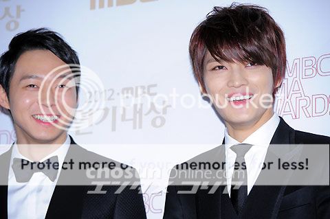 [30.12.12][Pics] JaeChun - MBC Drama Awards  2012123101029_15_zps856946eb