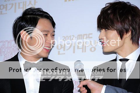 [30.12.12][Pics] JaeChun - MBC Drama Awards  2012123101029_17_zps5fa1d9c6