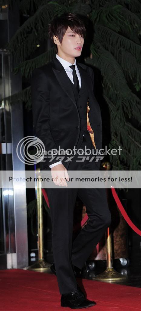 [30.12.12][Pics] Jaejoong - MBC Drama Awards  2012123101029_30_zpsc33ee8fa