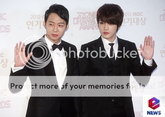 [30.12.12][Pics] JaeChun - MBC Drama Awards  H30_2_zpsa682223b