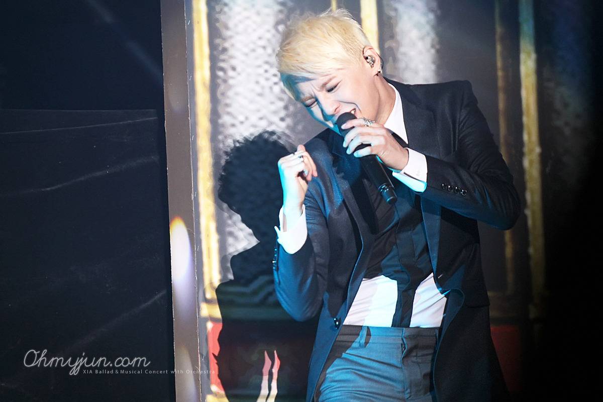 [29.12.12][Pics] Junsu - XIA 2012 Ballad & Musical Concert with Ochestra (Day 1) 01-1_copy