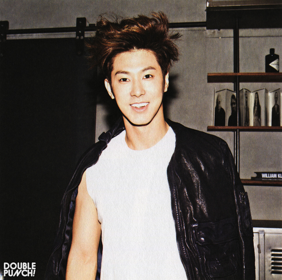 [Scans] Yunho - Humanoids Repackaged Album 03-3