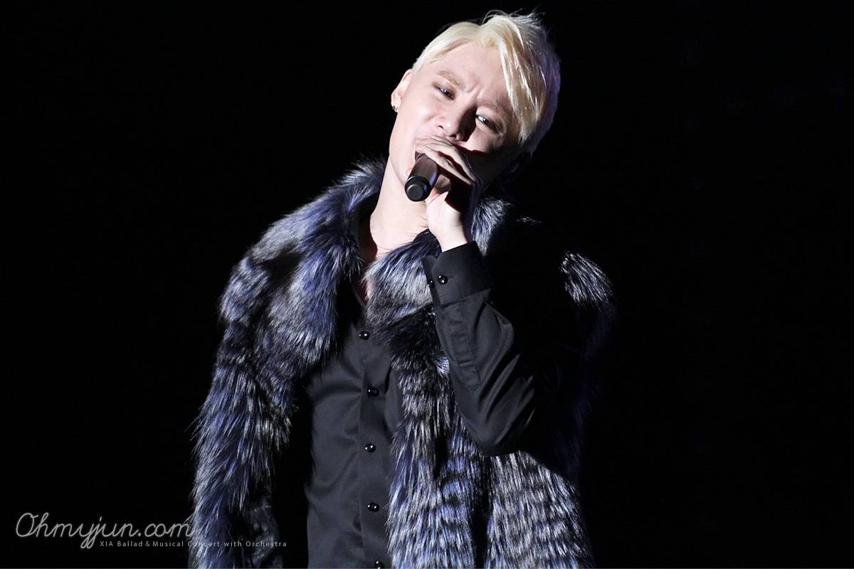 [29.12.12][Pics] Junsu - XIA 2012 Ballad & Musical Concert with Ochestra (Day 1) 04-3