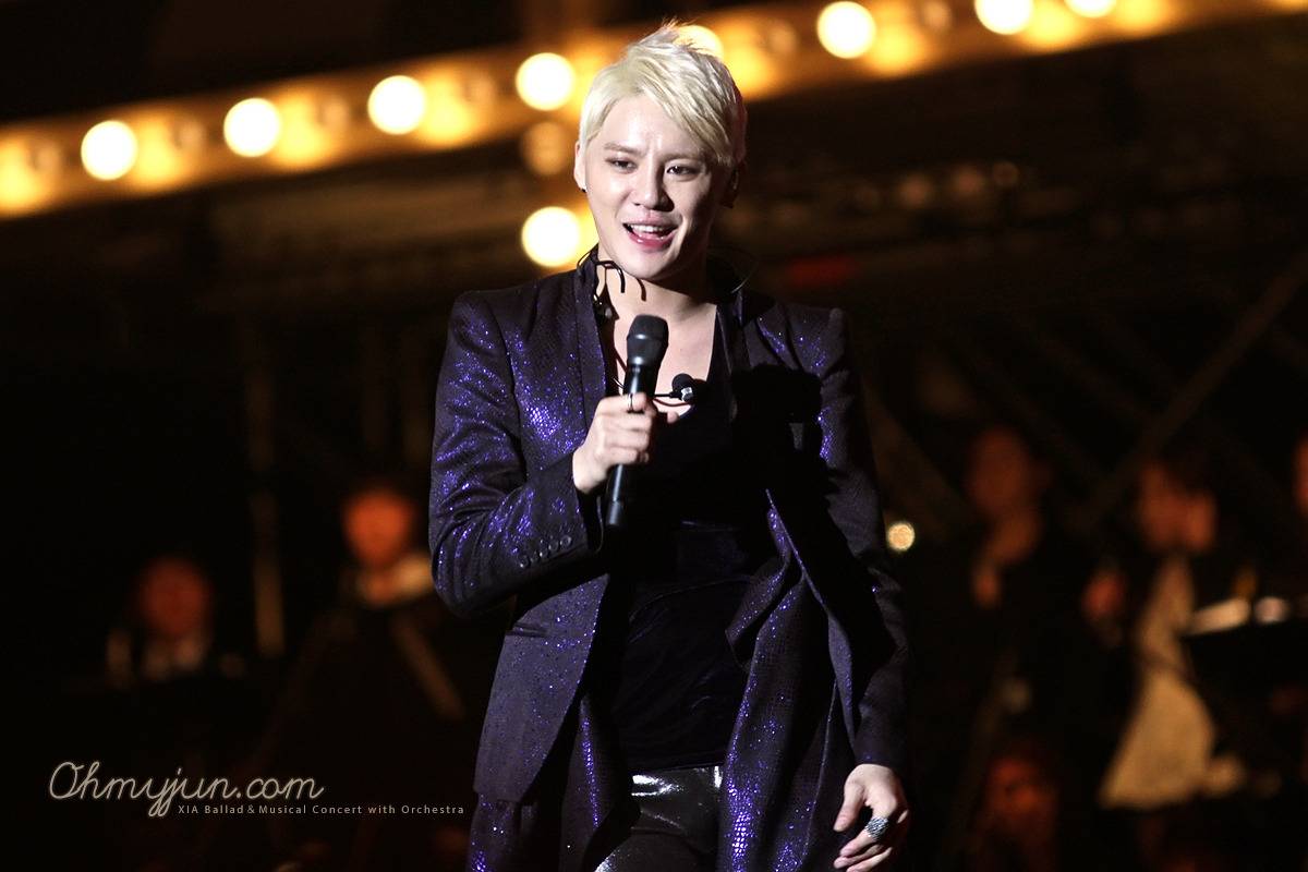 [29.12.12][Pics] Junsu - XIA 2012 Ballad & Musical Concert with Ochestra (Day 1) 122917