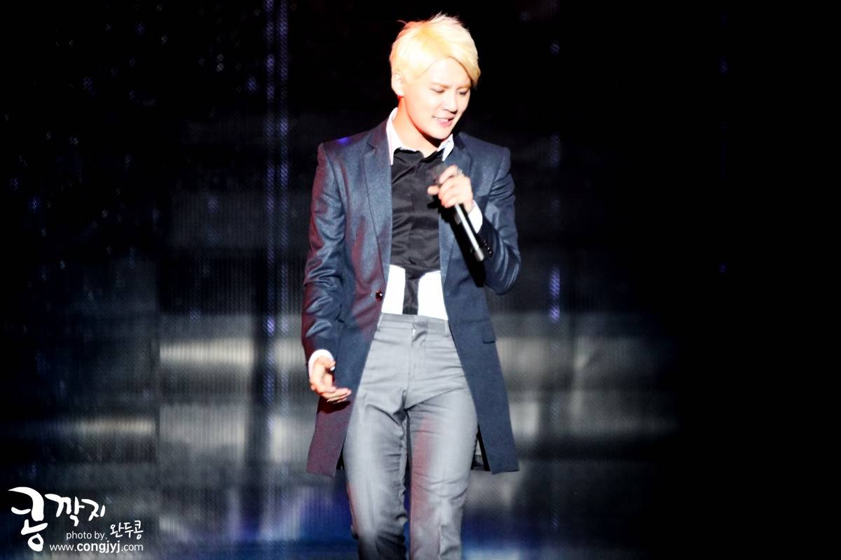 [29.12.12][Pics] Junsu - XIA 2012 Ballad & Musical Concert with Ochestra (Day 1) 122925