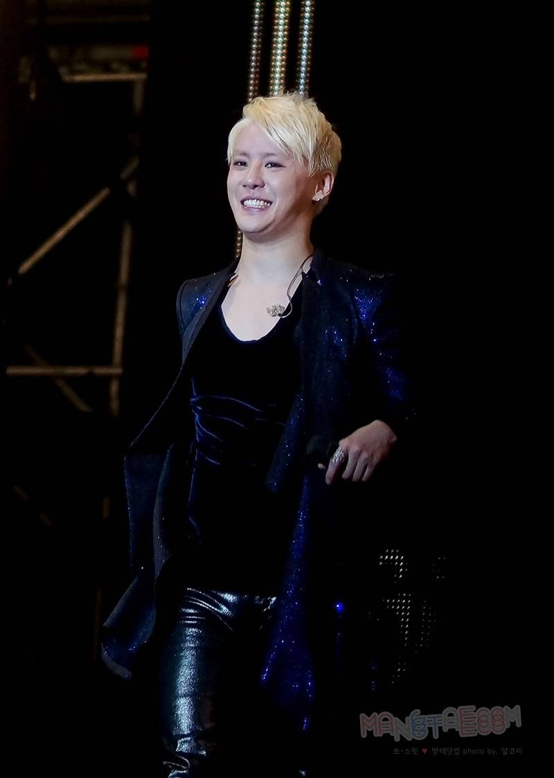 [29.12.12][Pics] Junsu - XIA 2012 Ballad & Musical Concert with Ochestra (Day 1) 12293