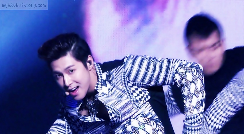 [28.12.12][Pics] Yunho - KBS Gayo Daejun 6102a21ea8d3fd1fb1474ae1304e251f94ca5f2d