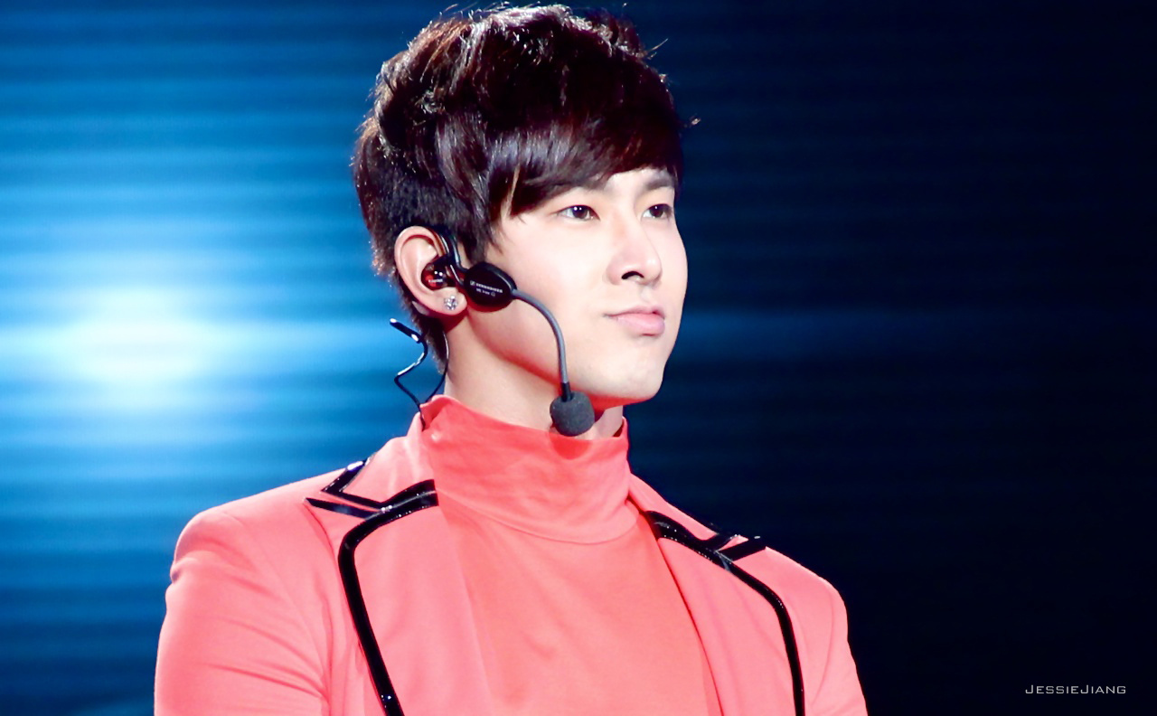 [22.12.12][Pics] Yunho - Sichuan TV New Year's Eve Concert 6597595333214858238