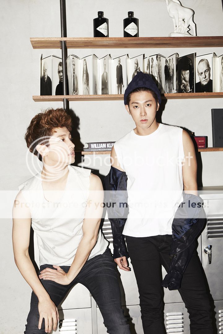 [Scans] TVXQ - Humanoids Repackaged Album 6c851e3agw1dz89xhi4xlj