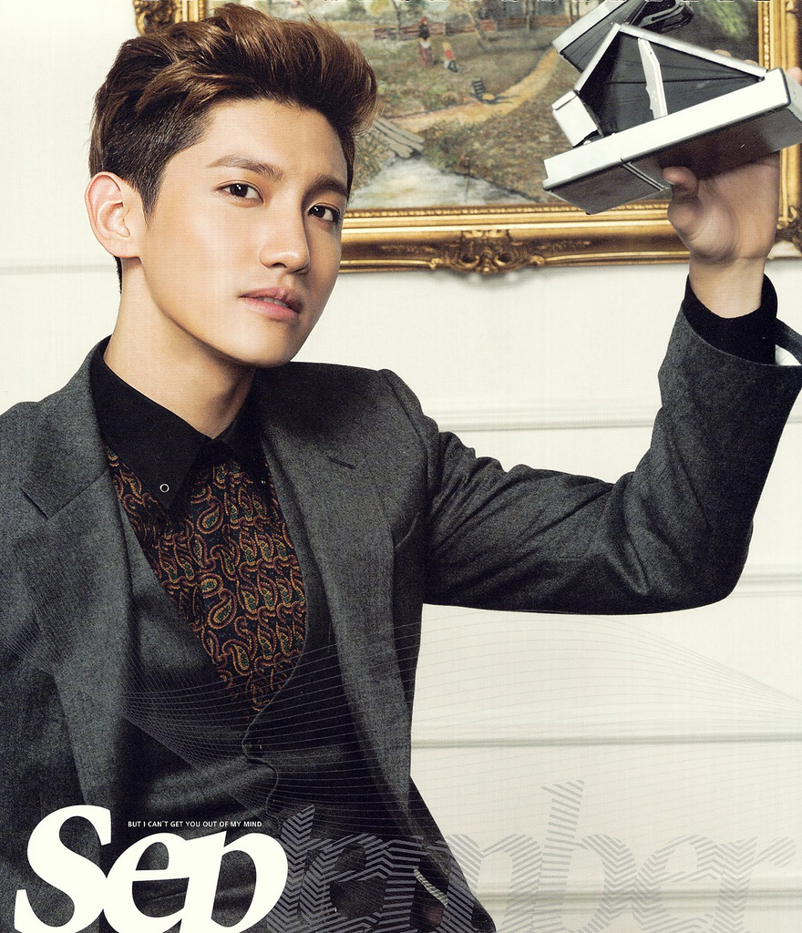 [23.12.12][Pics] Changmin - 2013 Official Calender 8296936190_32b4f99907_b