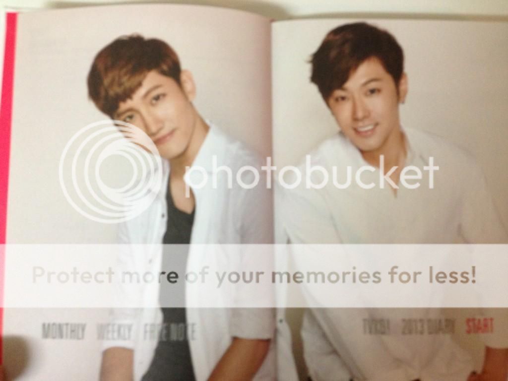 [29.12.12][Pics] TVXQ - TVXQ 2013 Diary A_QFW3-CEAAlLyI