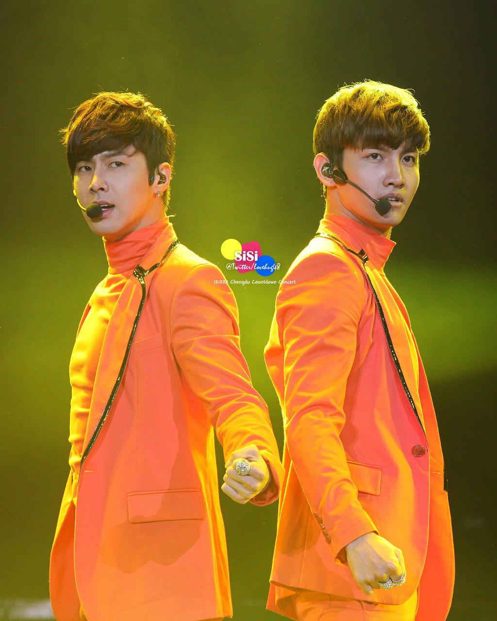 [22.12.12][Pics] TVXQ - Sichuan TV New Year's Eve Concert A738e4628c4fa3d8e3e48add9a02ef8d_ctFgxxFKULkDbwSPoGk2KDlSDZMOS