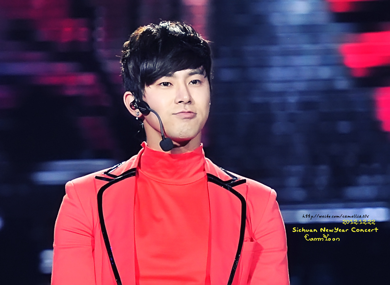 [22.12.12][Pics] Yunho - Sichuan TV New Year's Eve Concert B6da31c9td1980a0cd975690