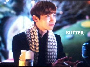 [08.12.12][Pics] Changmin - "Humanoids" Fansign Event in Yeouido Bt1