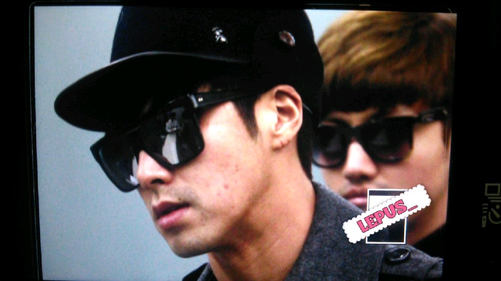 [22.12.12][Pics] Yunho - Incheon Airport Lp1-2