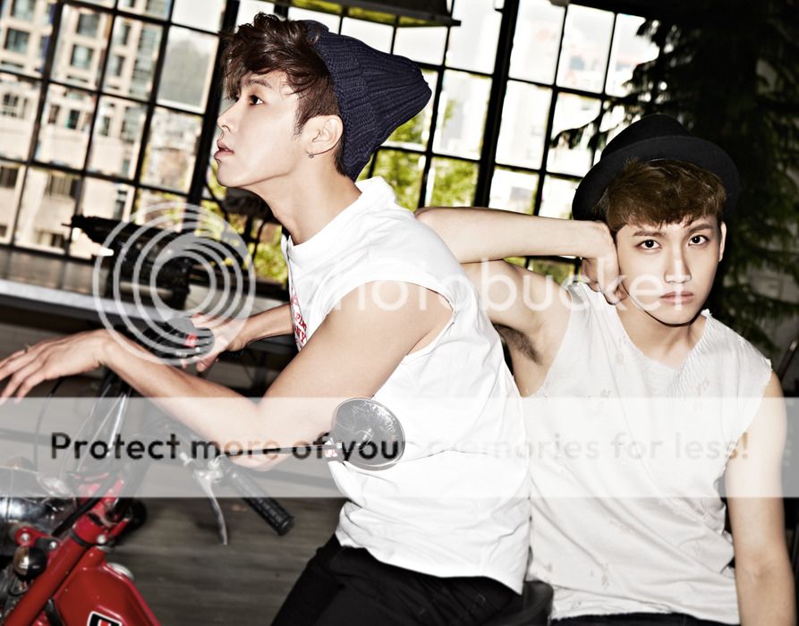 [Scans] TVXQ - Humanoids Repackaged Album P17ctvialik5o1l6317gipb926a45B15D