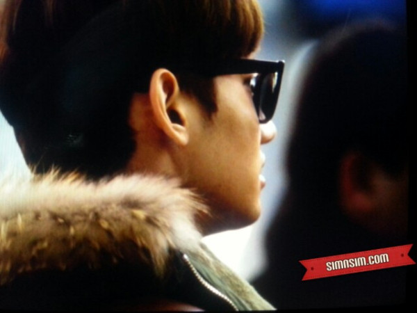 [22.12.12][Pics] Changmin - Incheon Airport Ss6-2