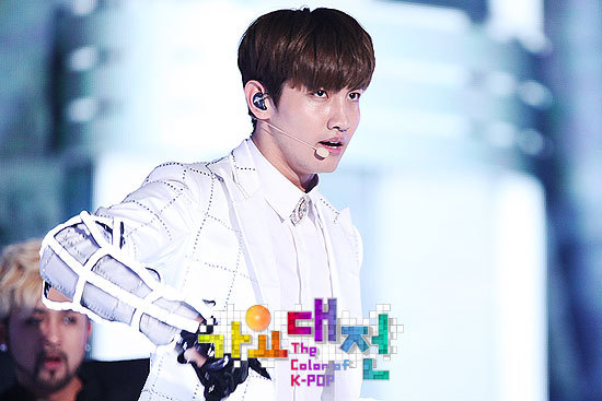 [29.12.12][Pics] Changmin - SBS Gayo Daejun Viewer_image_5_zps30956957