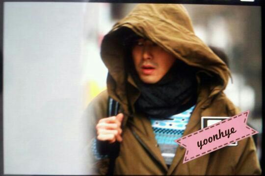  [21.12.12][Pics] Yunho - KBS Building for Music Bank Yh1-1