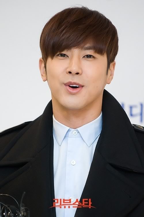 [15.12.12][Pics] Yunho - Attended Hongrokgi Wedding 2012121612055220_1_rstarjun_59_20121216121210