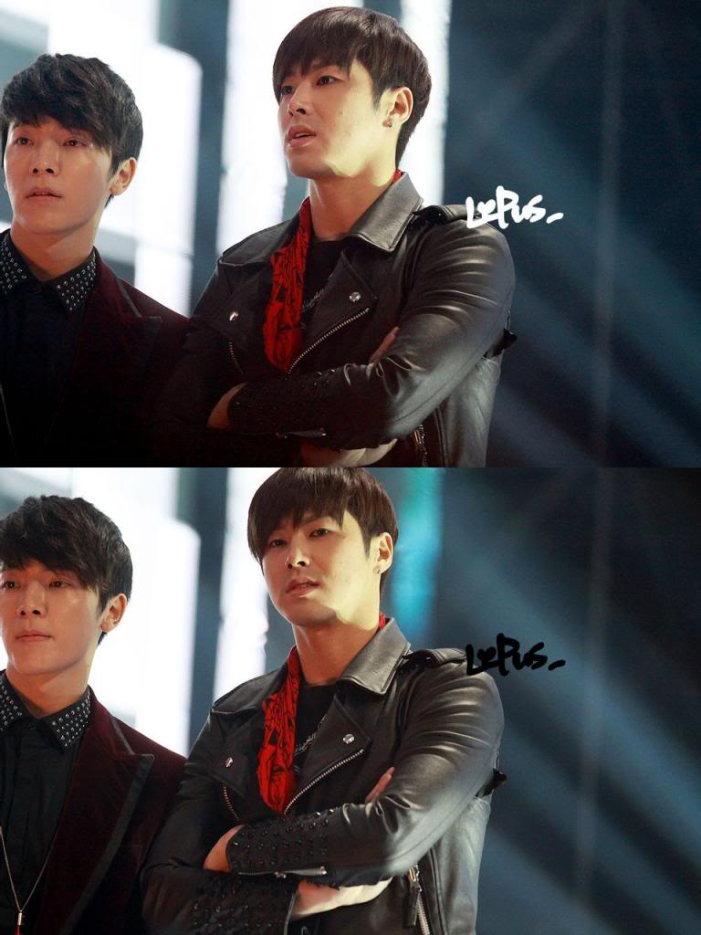 [29.12.12][Pics+Gifs] Yunho - SBS Gayo Daejun 6102a21ea8d3fd1fabd374e6304e251f97ca5f9a_zps313a56be