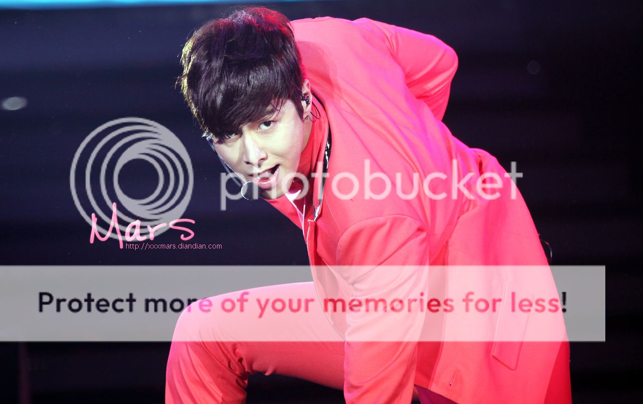 [22.12.12][Pics] Yunho - Sichuan TV New Year's Eve Concert 8A28DD1C835A443A7F576669B843FFB754FDBCD0189D9_1280_803