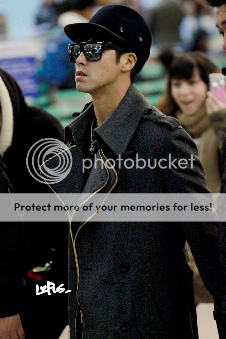 [22.12.12][Pics] Yunho - Incheon Airport F0248573_50d51d9e3cd38