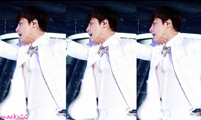 [29.12.12][Pics+Gifs] Yunho - SBS Gayo Daejun Yh_zps7627d39f