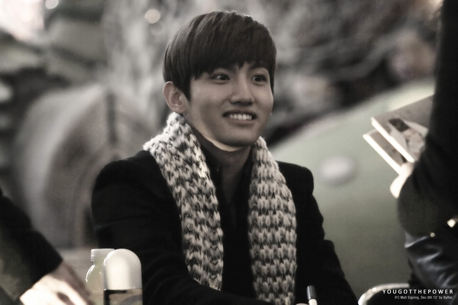 [08.12.12][Pics] Changmin - "Humanoids" Fansign Event in Yeouido 12-4