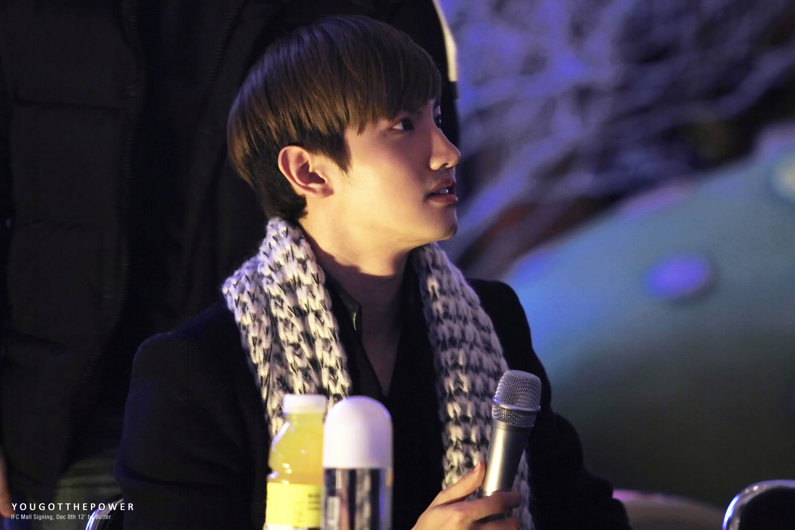 [08.12.12][Pics] Changmin - "Humanoids" Fansign Event in Yeouido 19-4