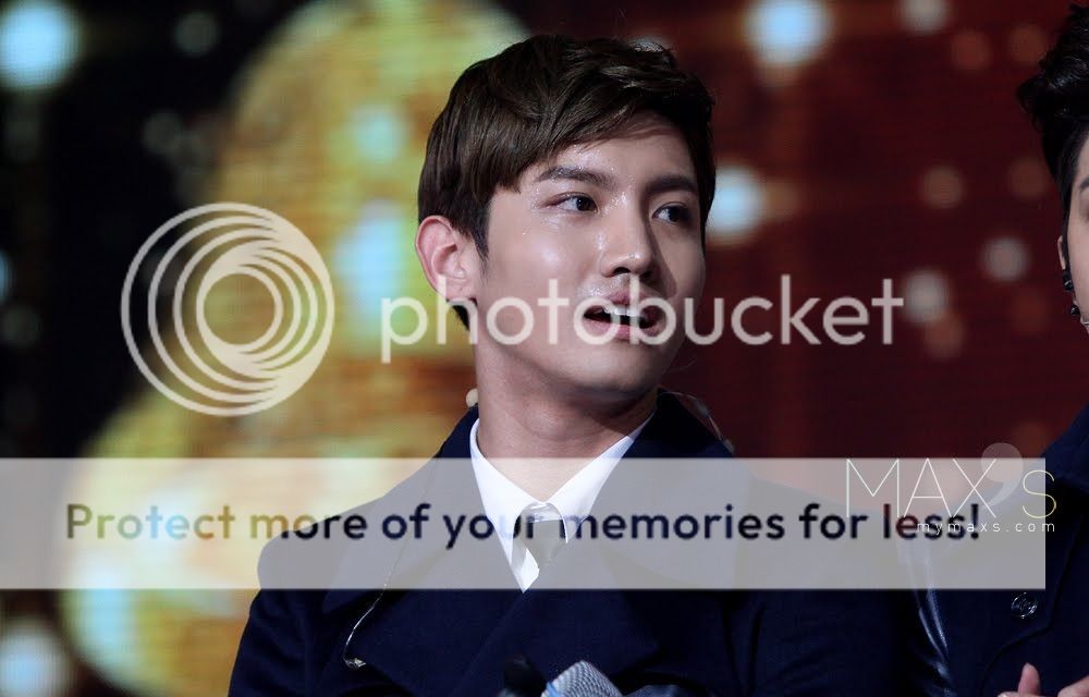 [21.12.12][Pics] Changmin - KBS Music Bank Year End Christmas Special 1_1