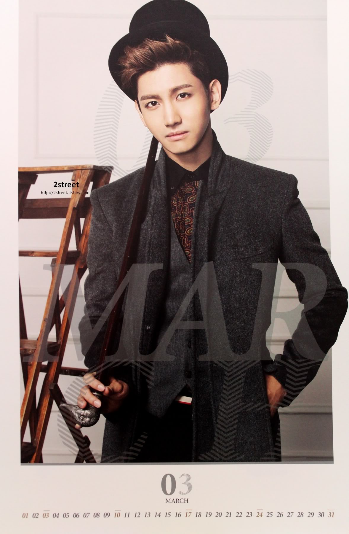 [23.12.12][Pics] Changmin - 2013 Official Calender 3-6