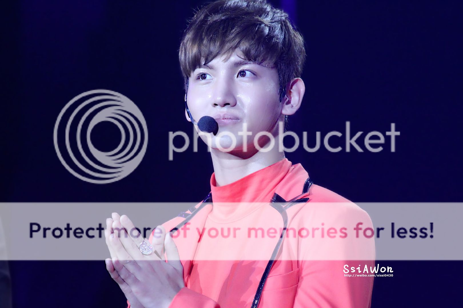 [22.12.12][Pics] Changmin - Sichuan TV New Year's Eve Concert 52599a4djw1e04rhssaxxj