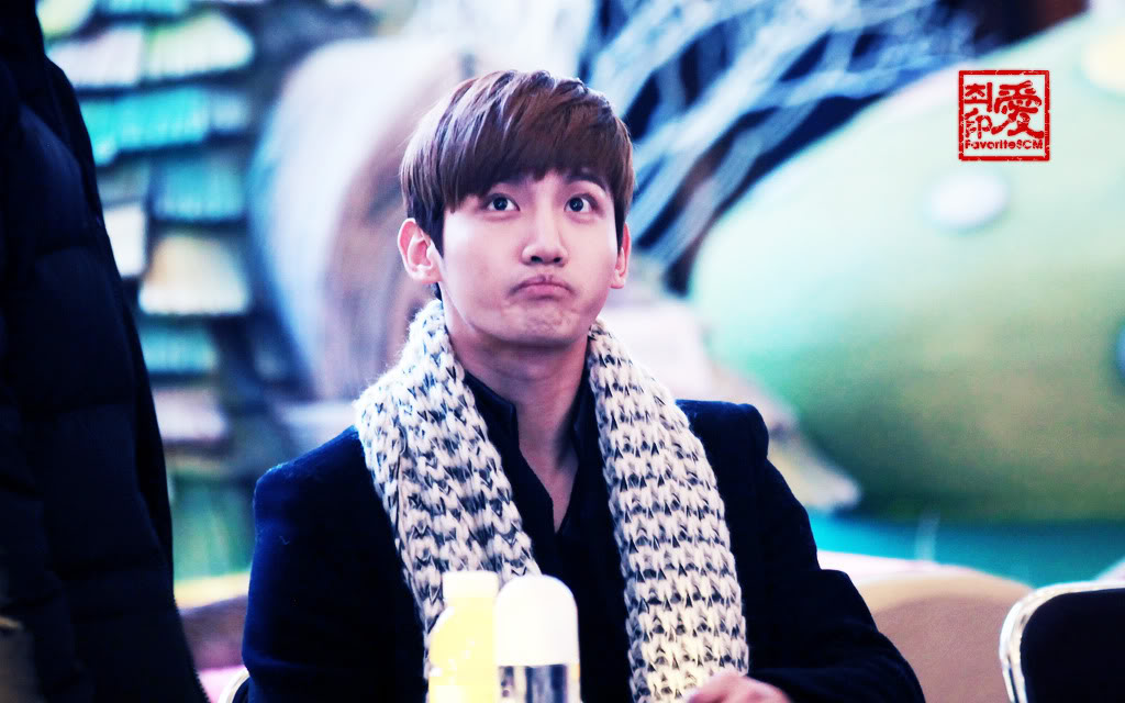 [08.12.12][Pics] Changmin - "Humanoids" Fansign Event in Yeouido 55528647201212091848472249554640498_001