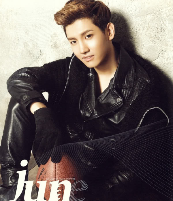 [23.12.12][Pics] Changmin - 2013 Official Calender 705787371