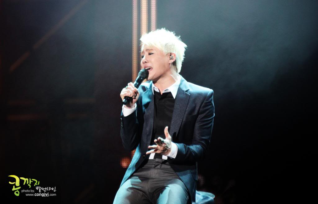 [30.12.12][Pics] Junsu - XIA 2012 Ballad & Musical Concert with Ochestra (Day 2) 3018_zps8ab4e097