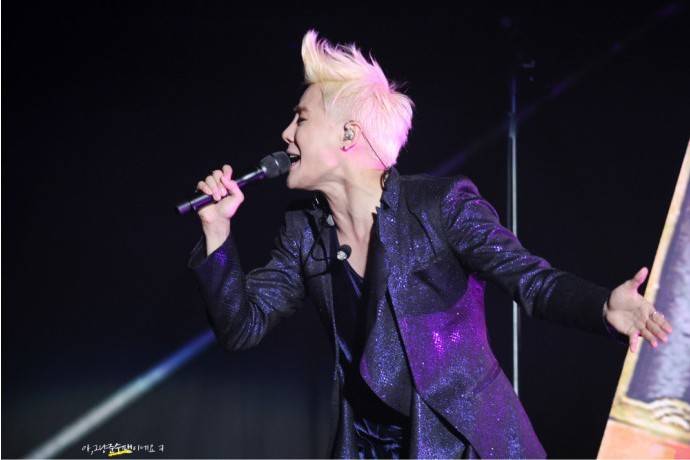 [30.12.12][Pics] Junsu - XIA 2012 Ballad & Musical Concert with Ochestra (Day 2) 303_zpse9cdfb33