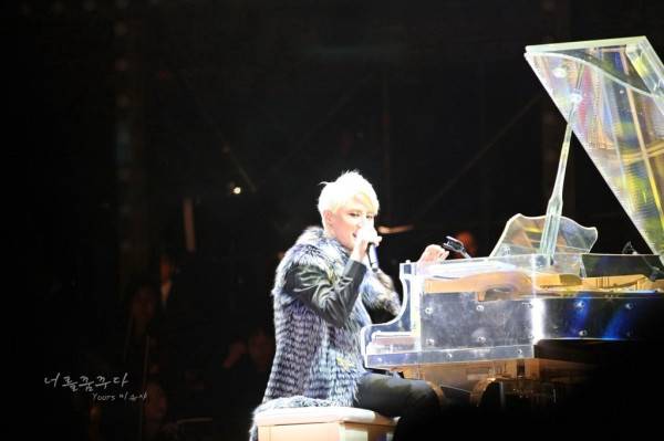 [30.12.12][Pics] Junsu - XIA 2012 Ballad & Musical Concert with Ochestra (Day 2) 309_zps8907d1a3