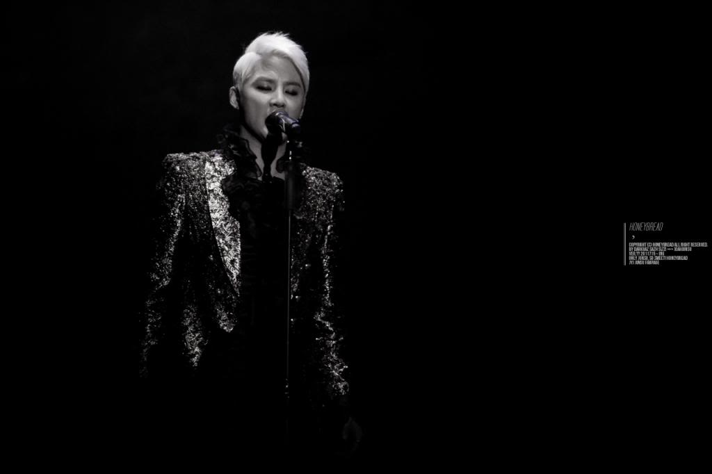 [31.12.12][Pics] Junsu - XIA 2012 Ballad & Musical Concert with Ochestra (Day 3) 3123_zpsde8db4f2