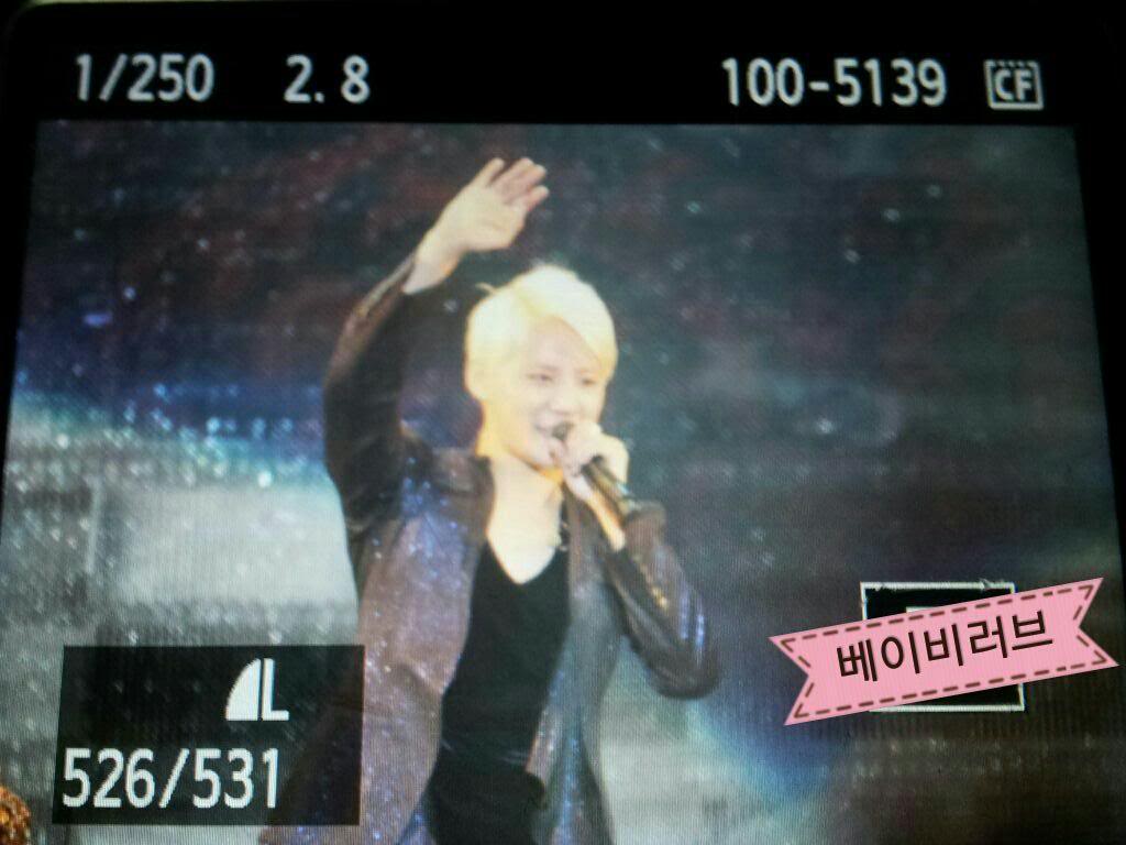 [29.12.12][Pics] Junsu - XIA 2012 Ballad & Musical Concert with Ochestra (Day 1) 66ea34dftw1e0awlubyd2j